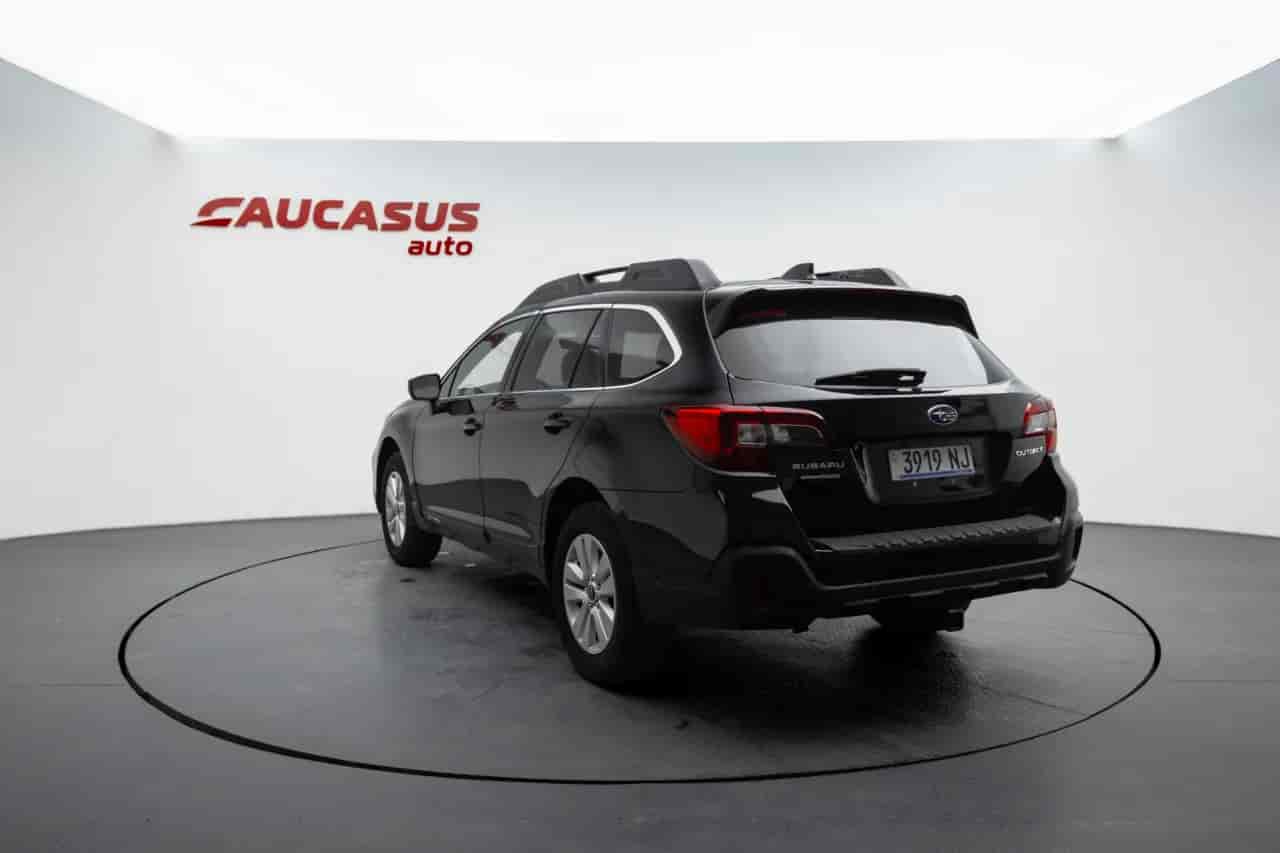 SUBARU Outback - 6
