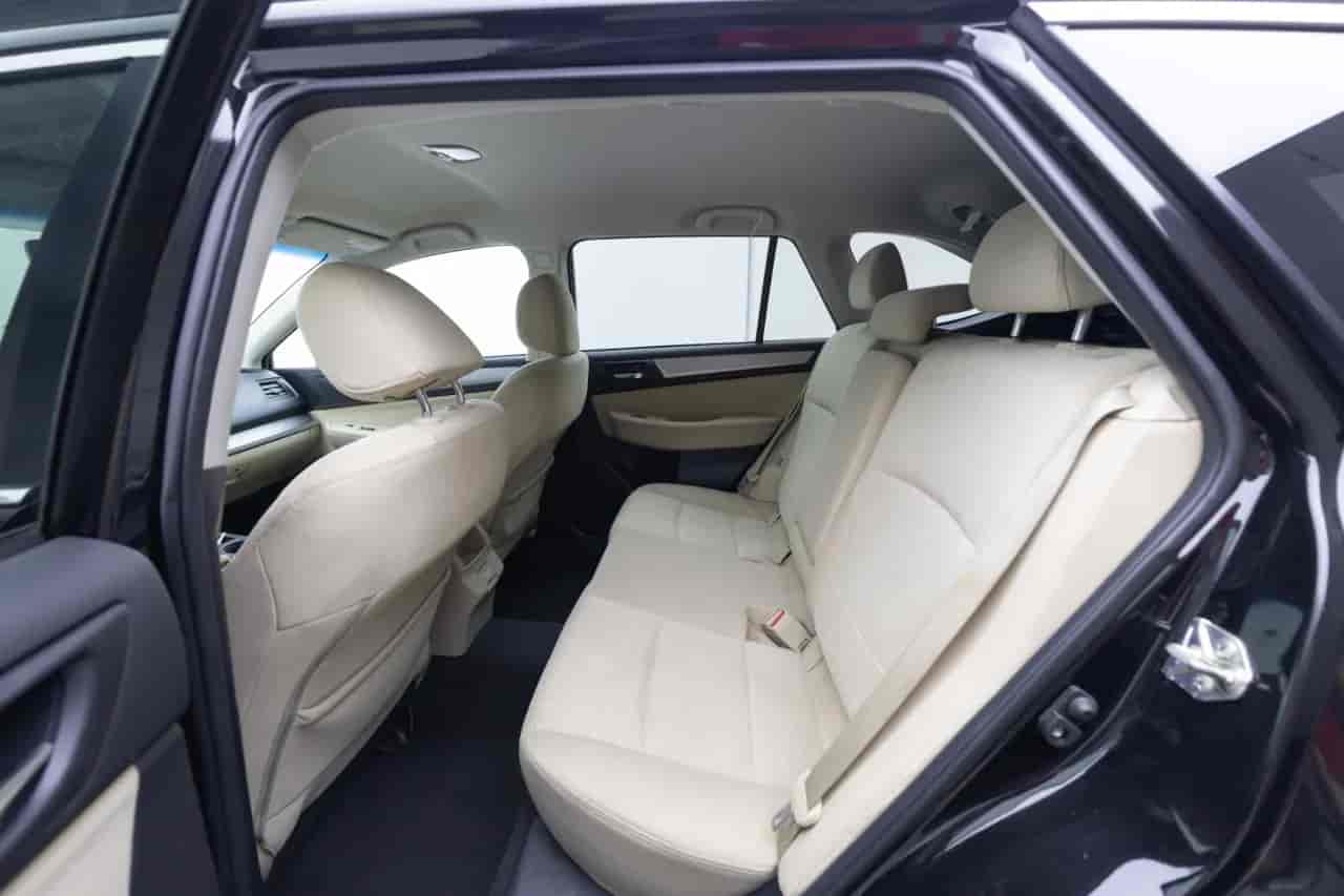 SUBARU Outback - 8