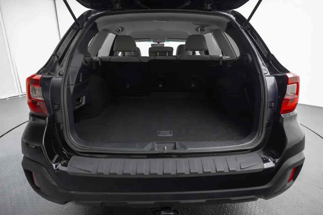SUBARU Outback - 7