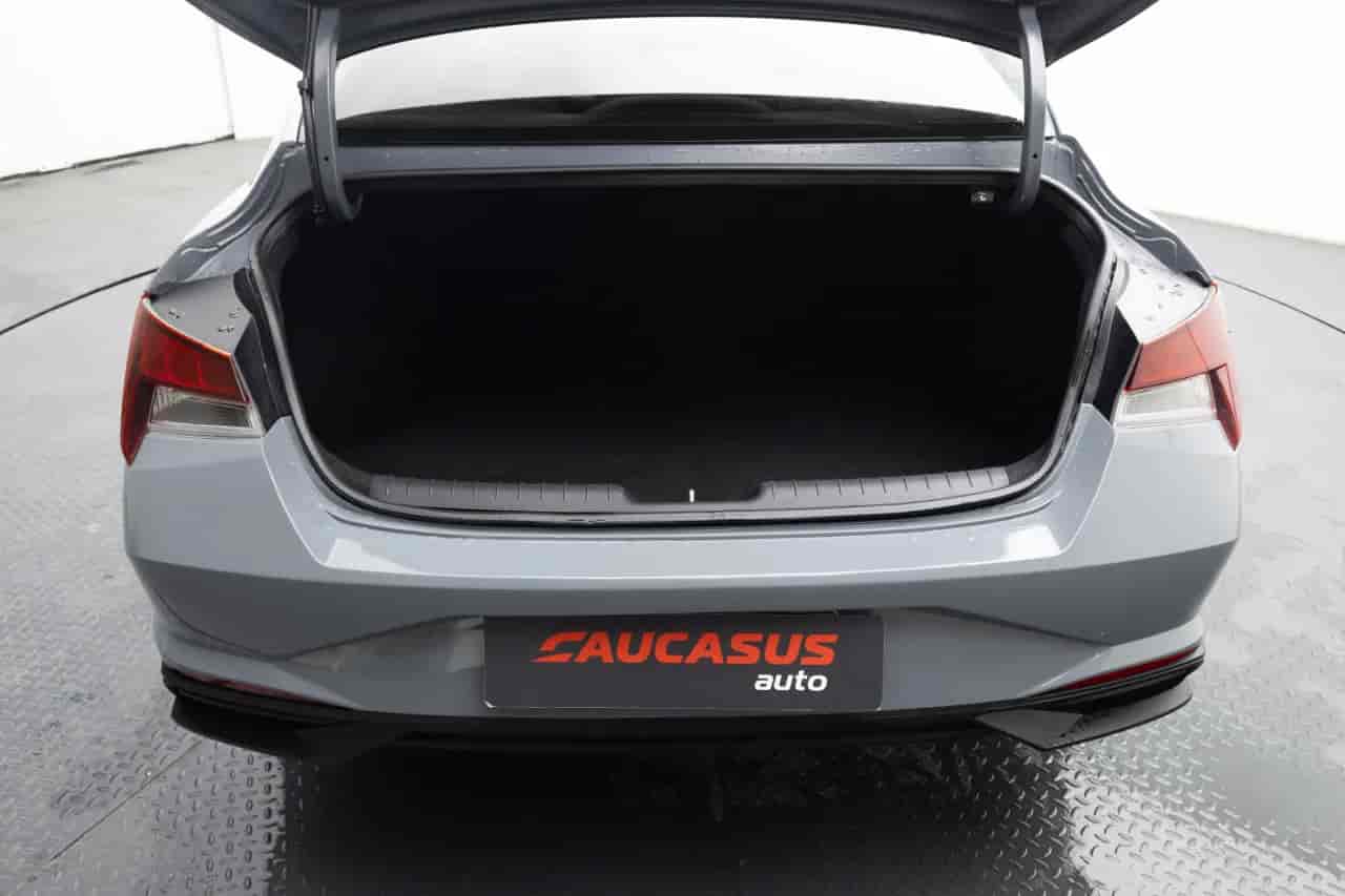 HYUNDAI Elantra - 7