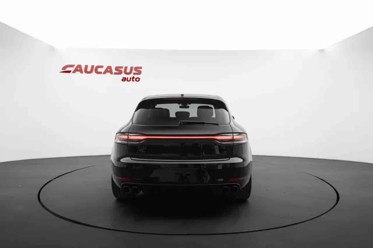PORSCHE Macan - 5