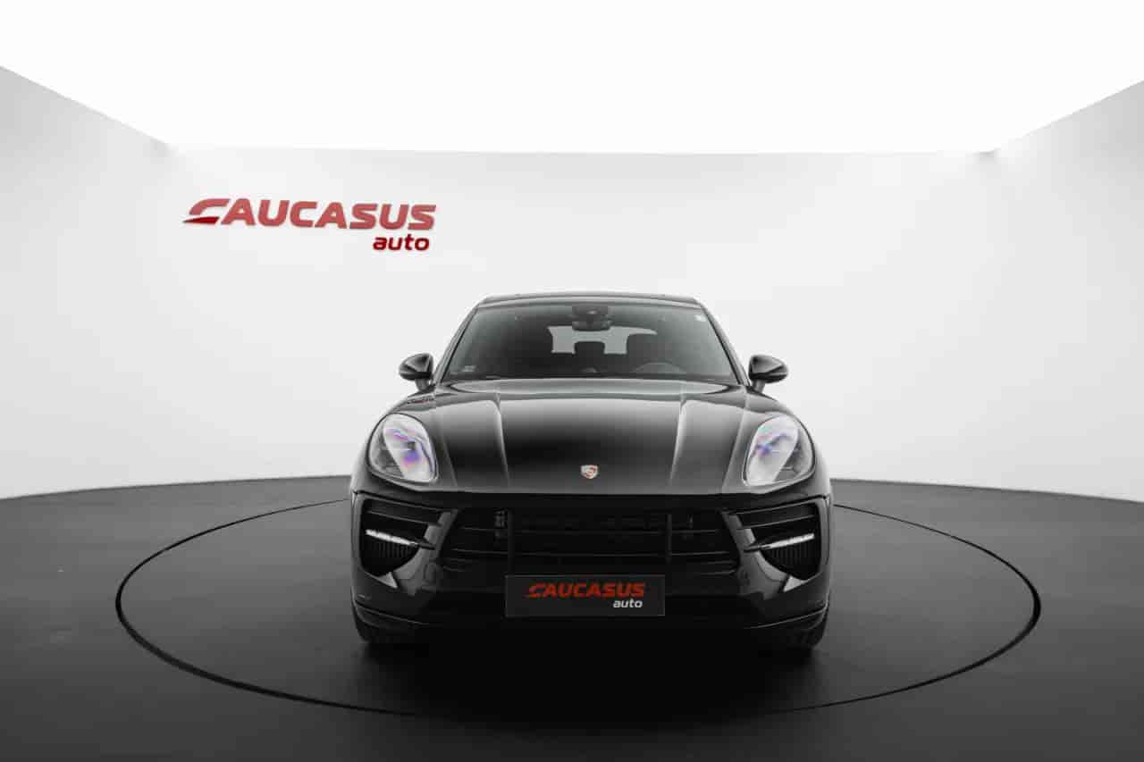PORSCHE Macan - 2