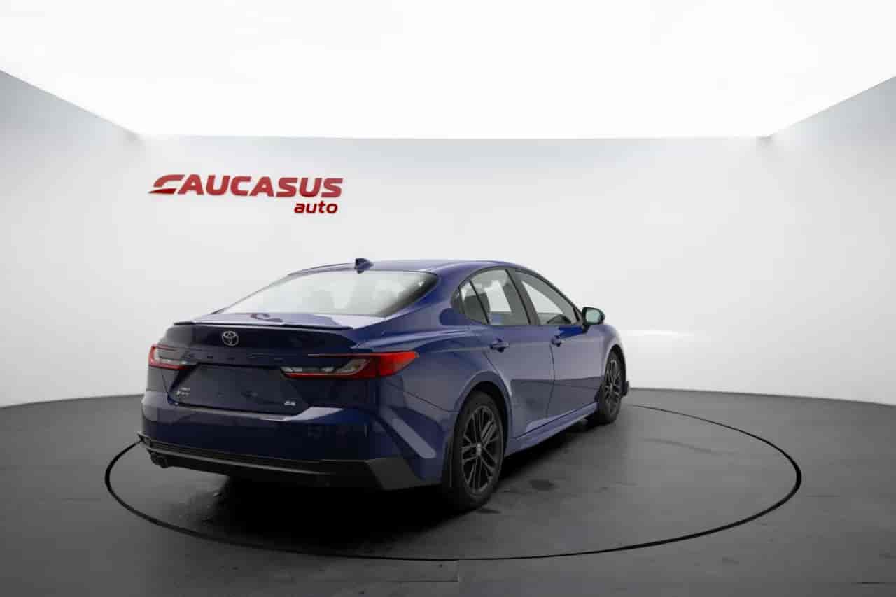 TOYOTA Camry - 4