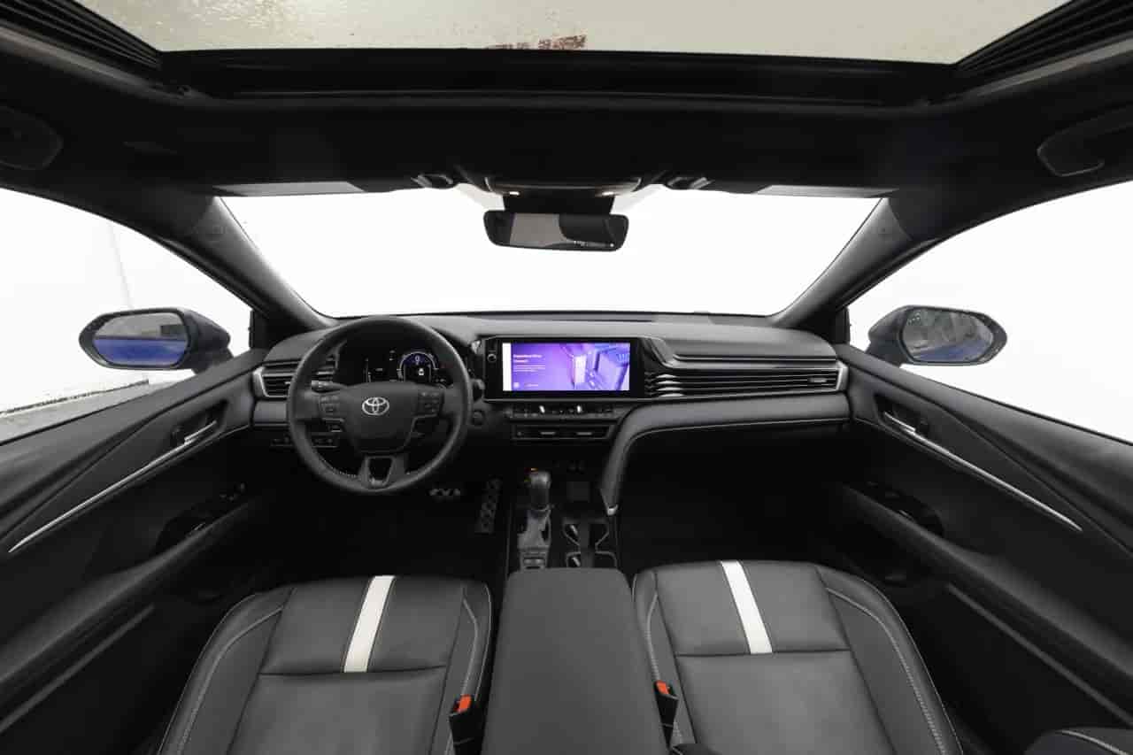 TOYOTA Camry - 9