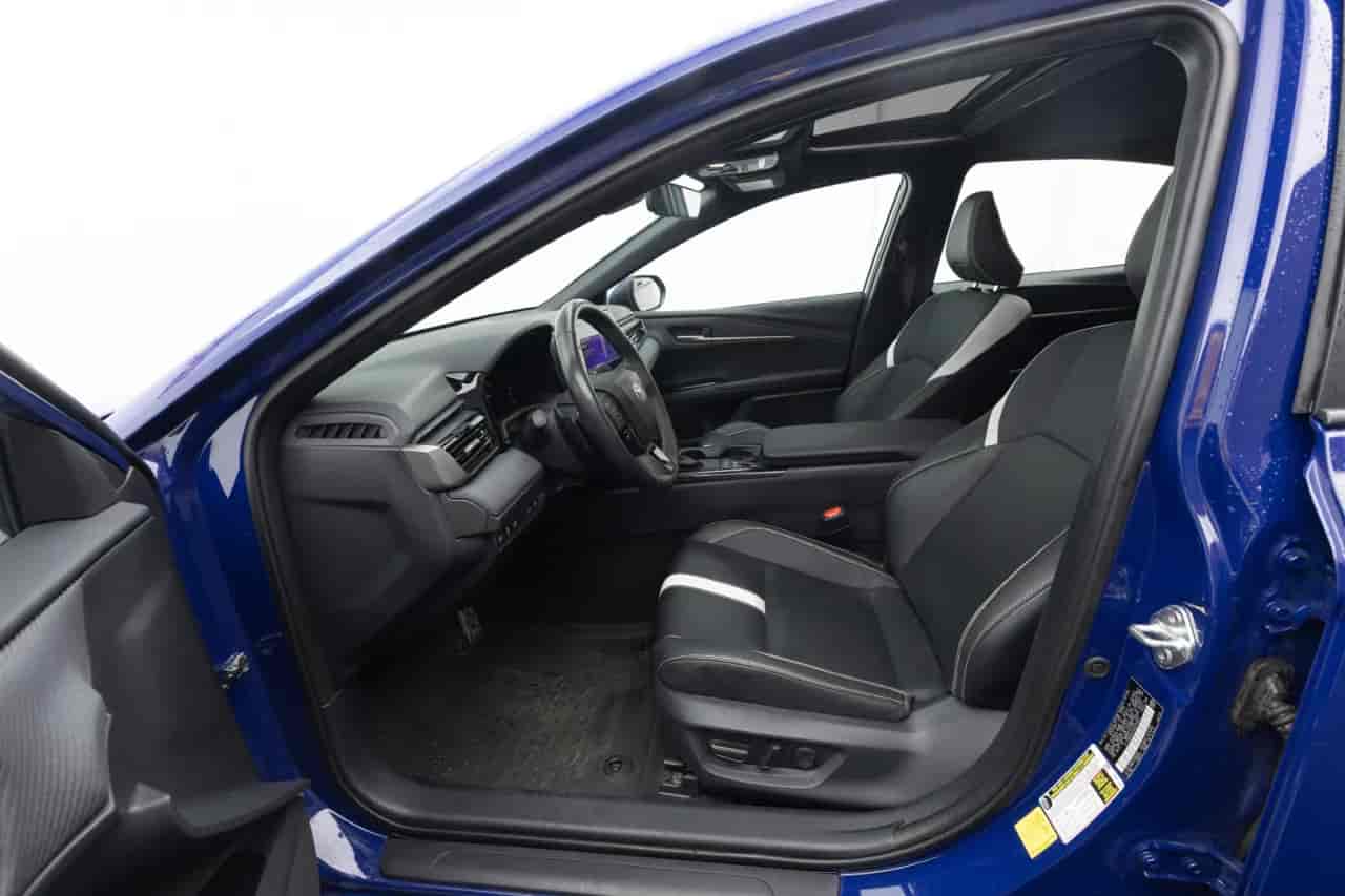 TOYOTA Camry - 10