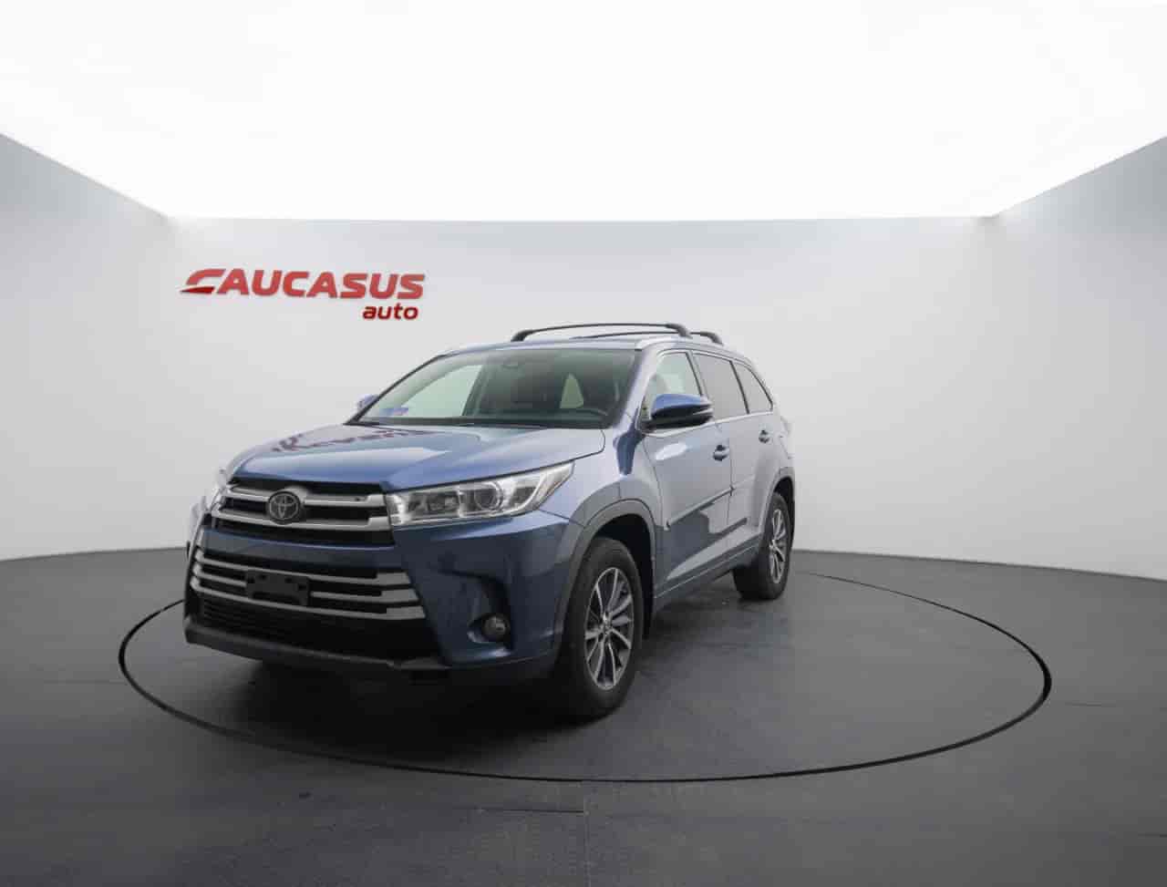 TOYOTA Highlander - 1