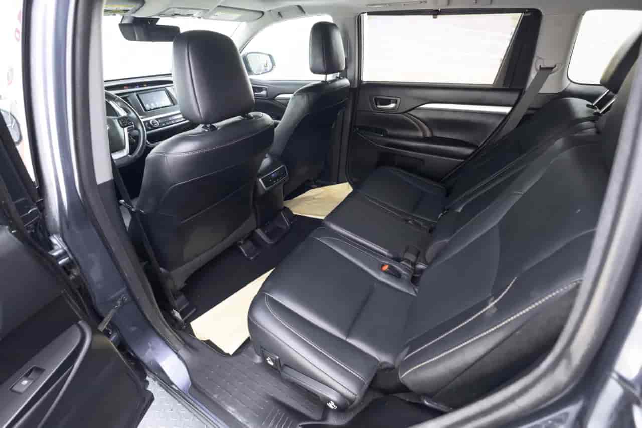 TOYOTA Highlander - 9