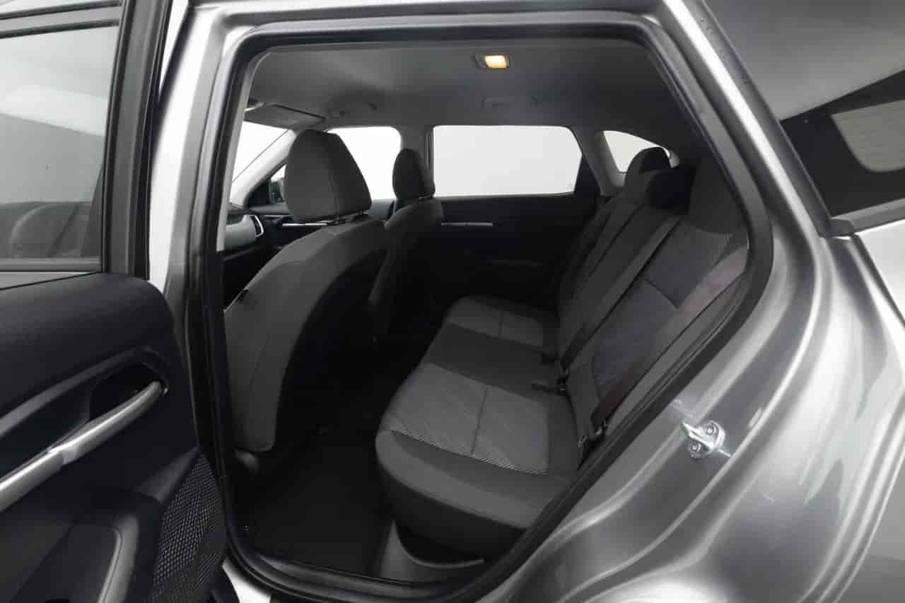 KIA Seltos - 8
