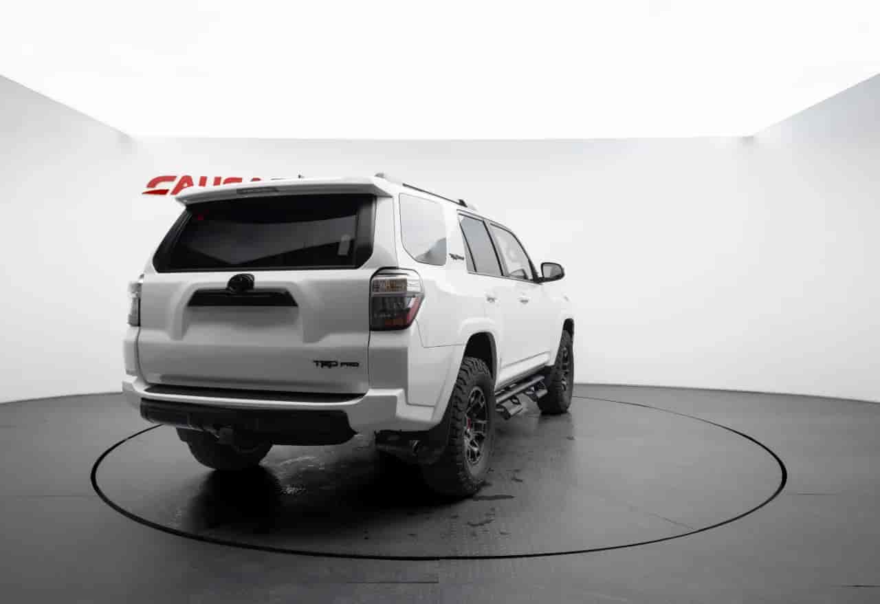 TOYOTA 4-Runner - 4