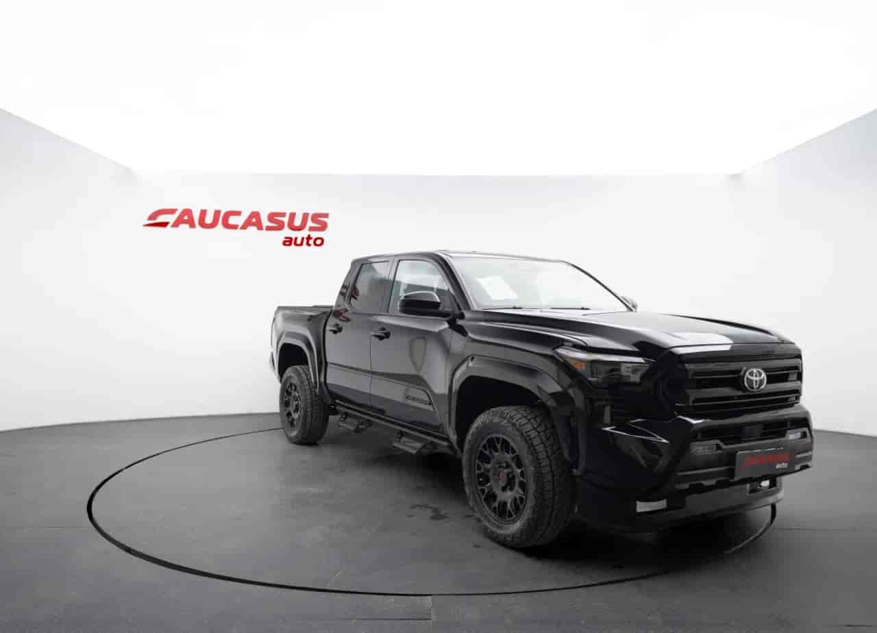 TOYOTA Tacoma - 3