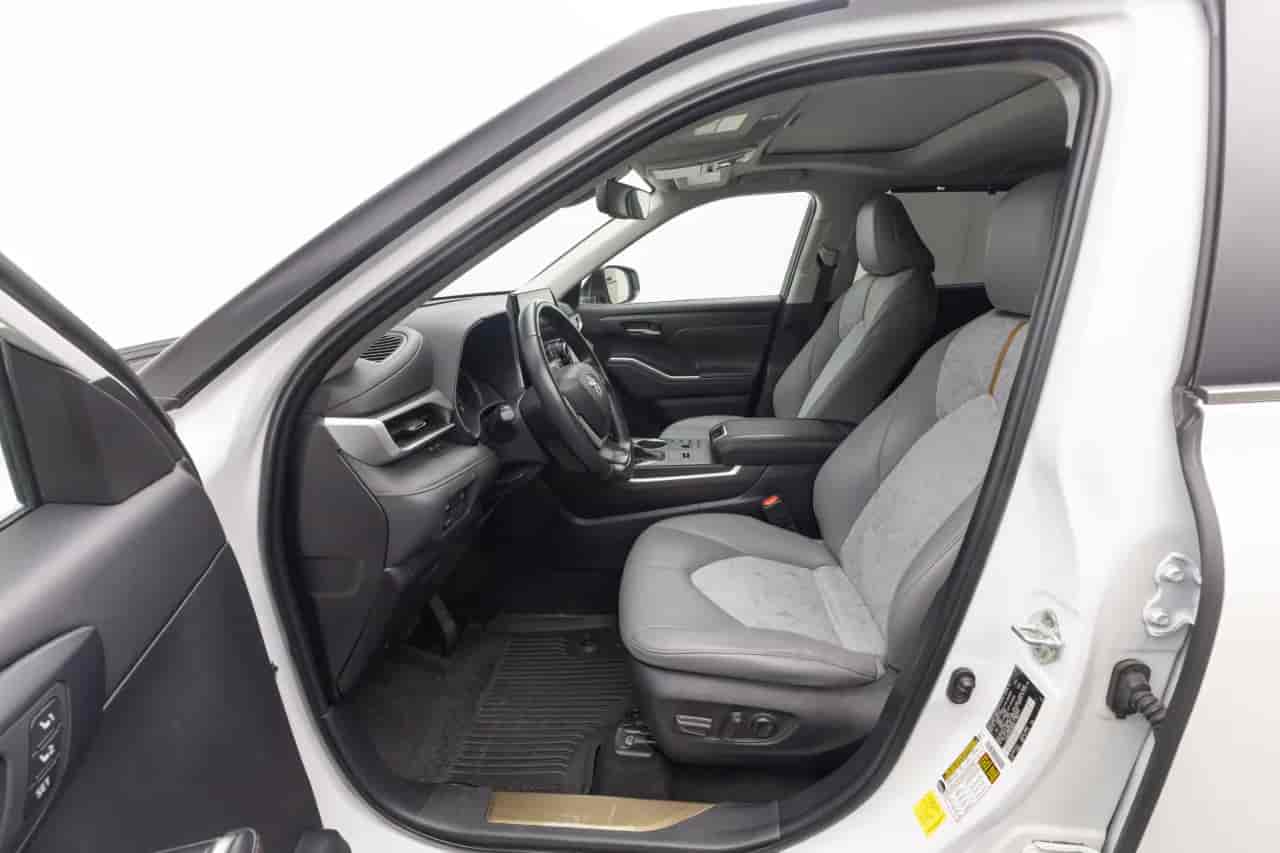 TOYOTA Highlander - 10