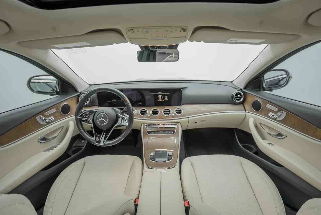 MERCEDES-BENZ E-Class - 9