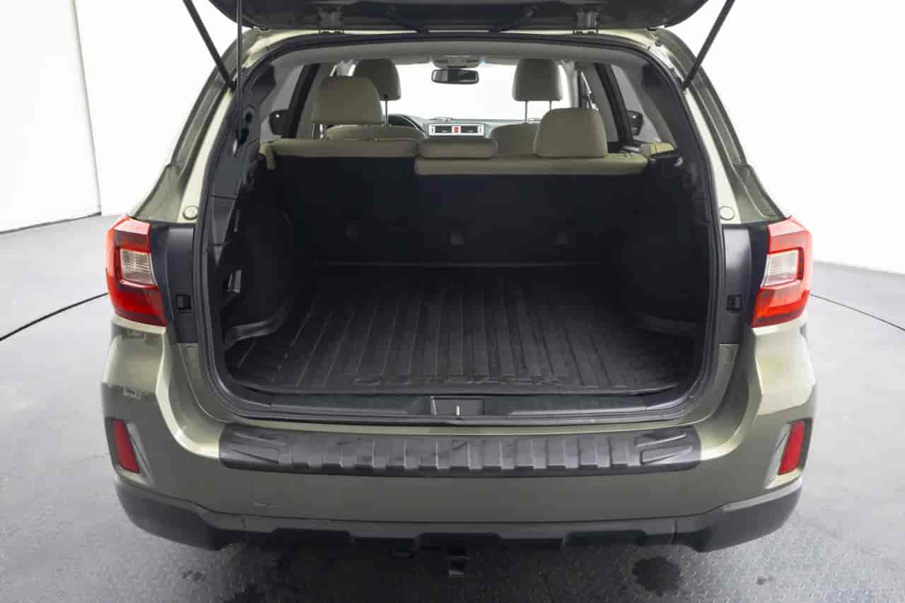 SUBARU Outback - 7