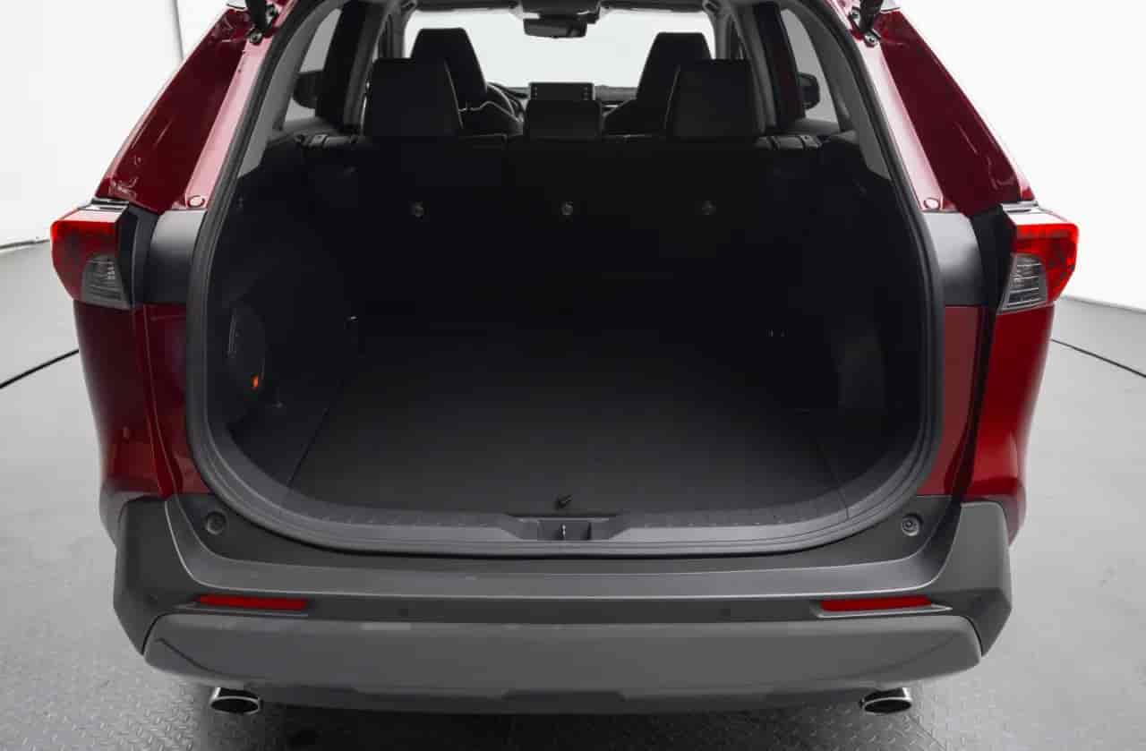 TOYOTA RAV4 - 7