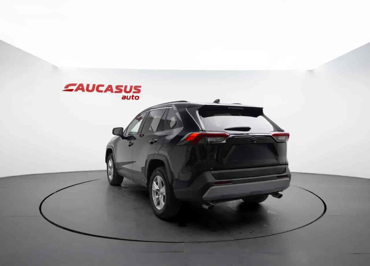 TOYOTA RAV4 - 6