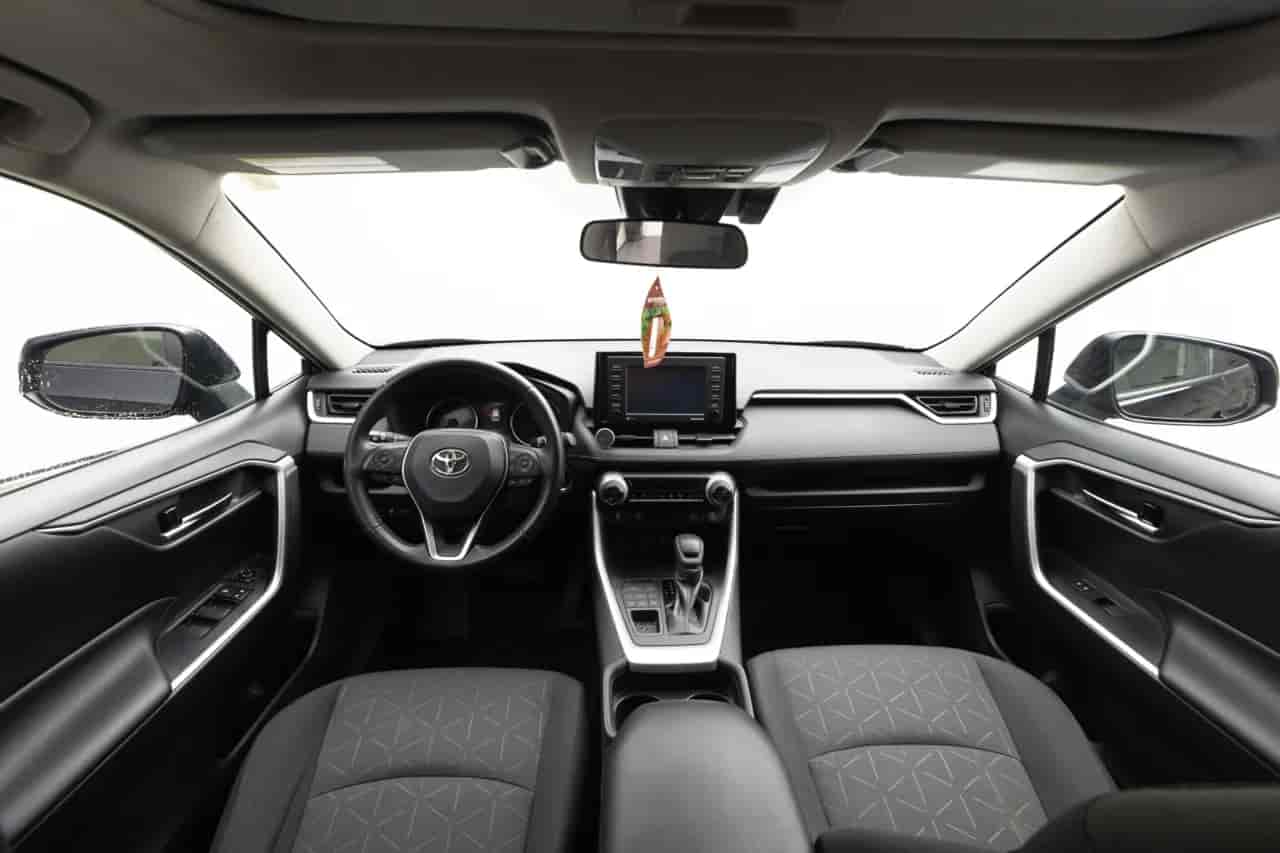 TOYOTA RAV4 - 9