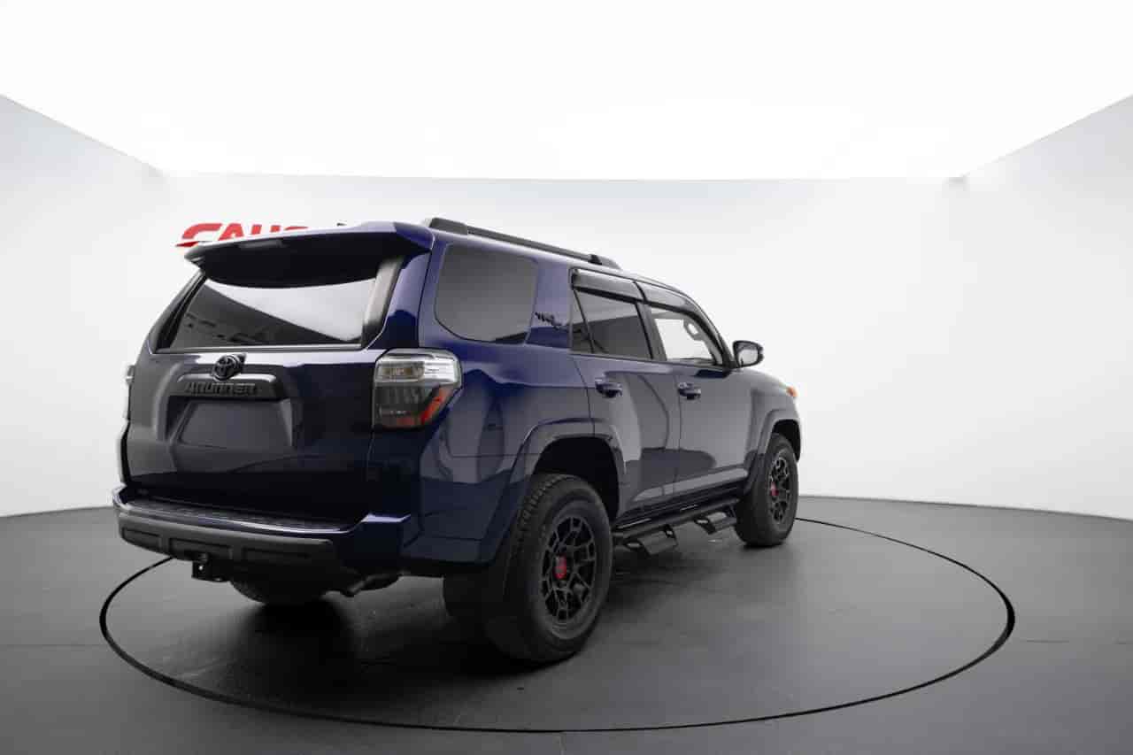 TOYOTA 4-Runner - 4