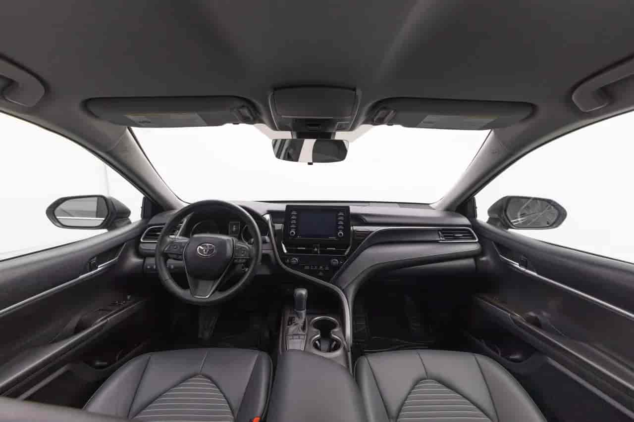TOYOTA Camry - 8