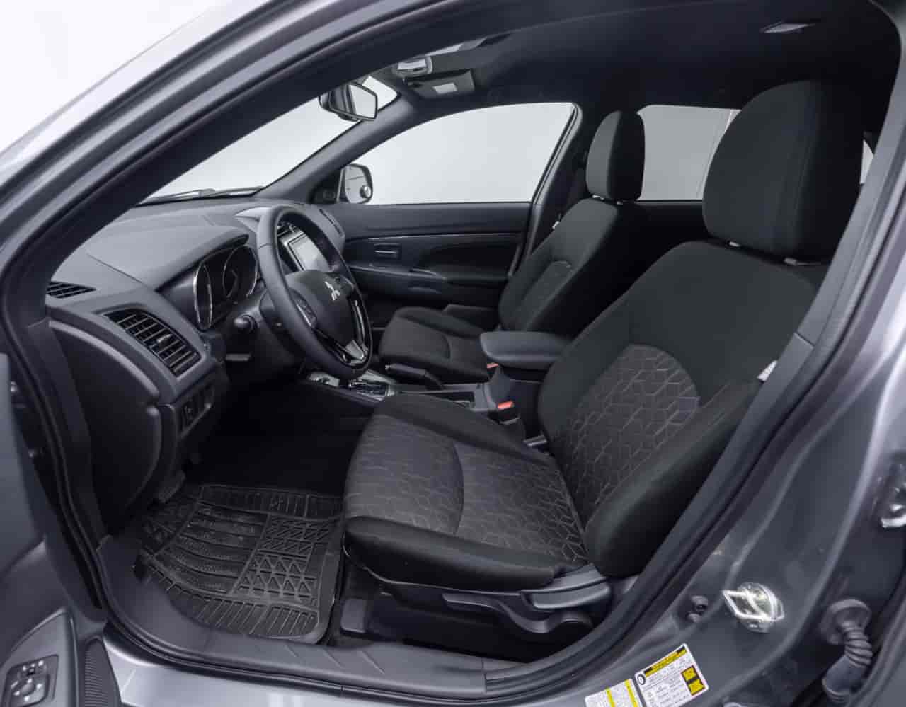 MITSUBISHI Outlander Sport - 10