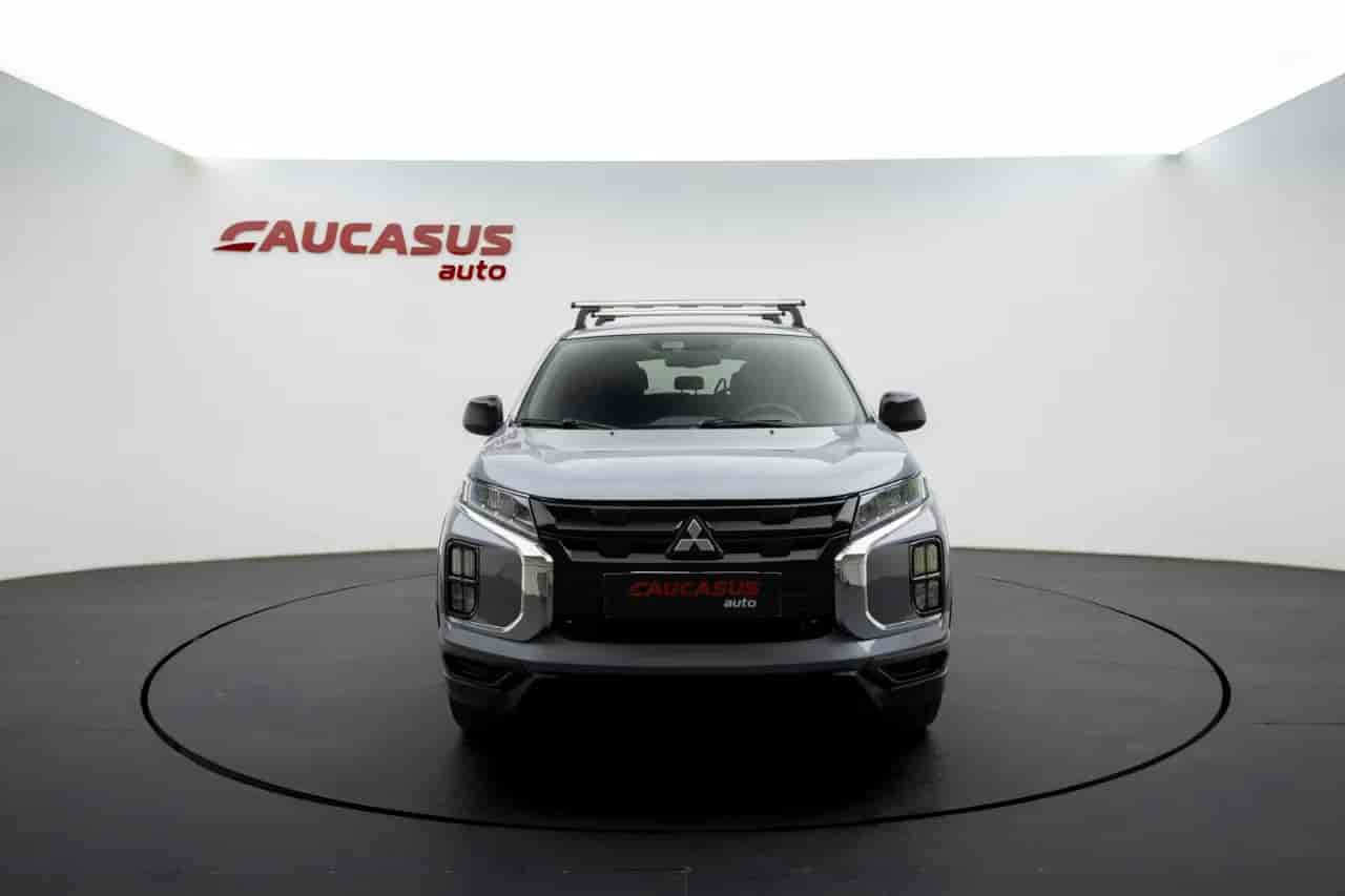 MITSUBISHI Outlander Sport - 2