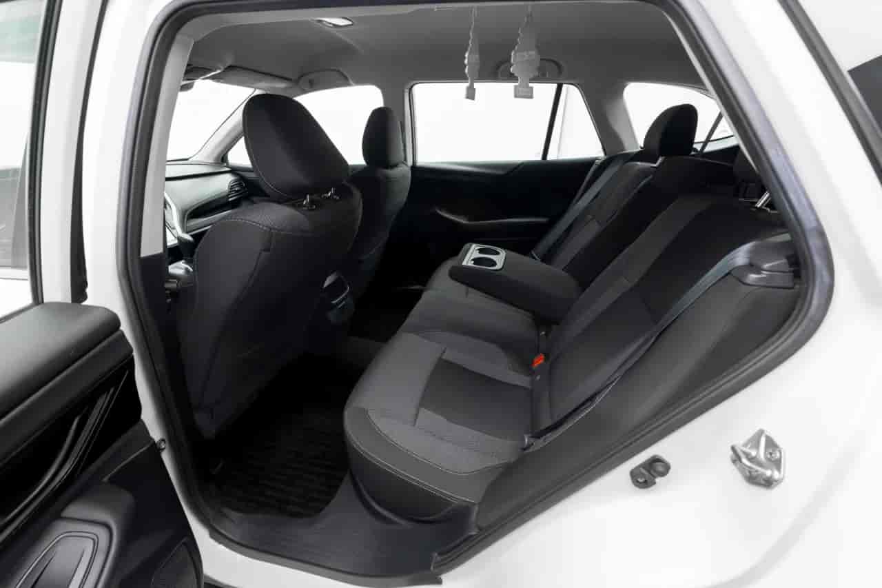 SUBARU Outback - 8