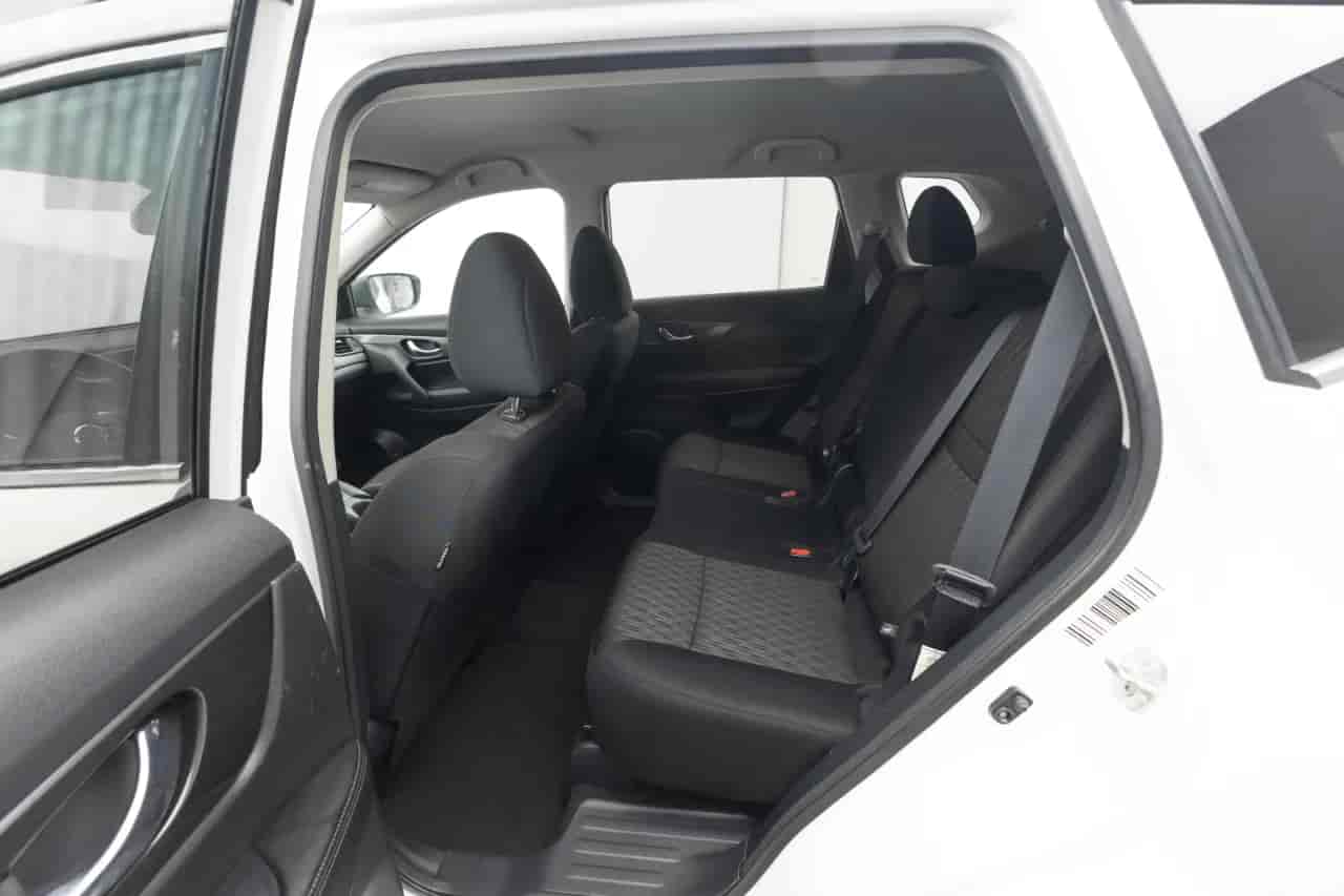 NISSAN Rogue - 8