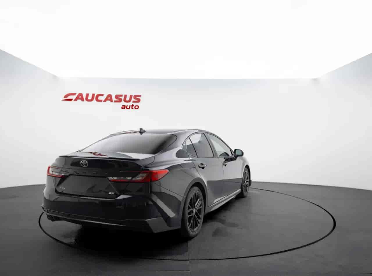 TOYOTA Camry - 4