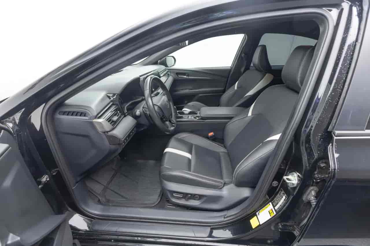 TOYOTA Camry - 10