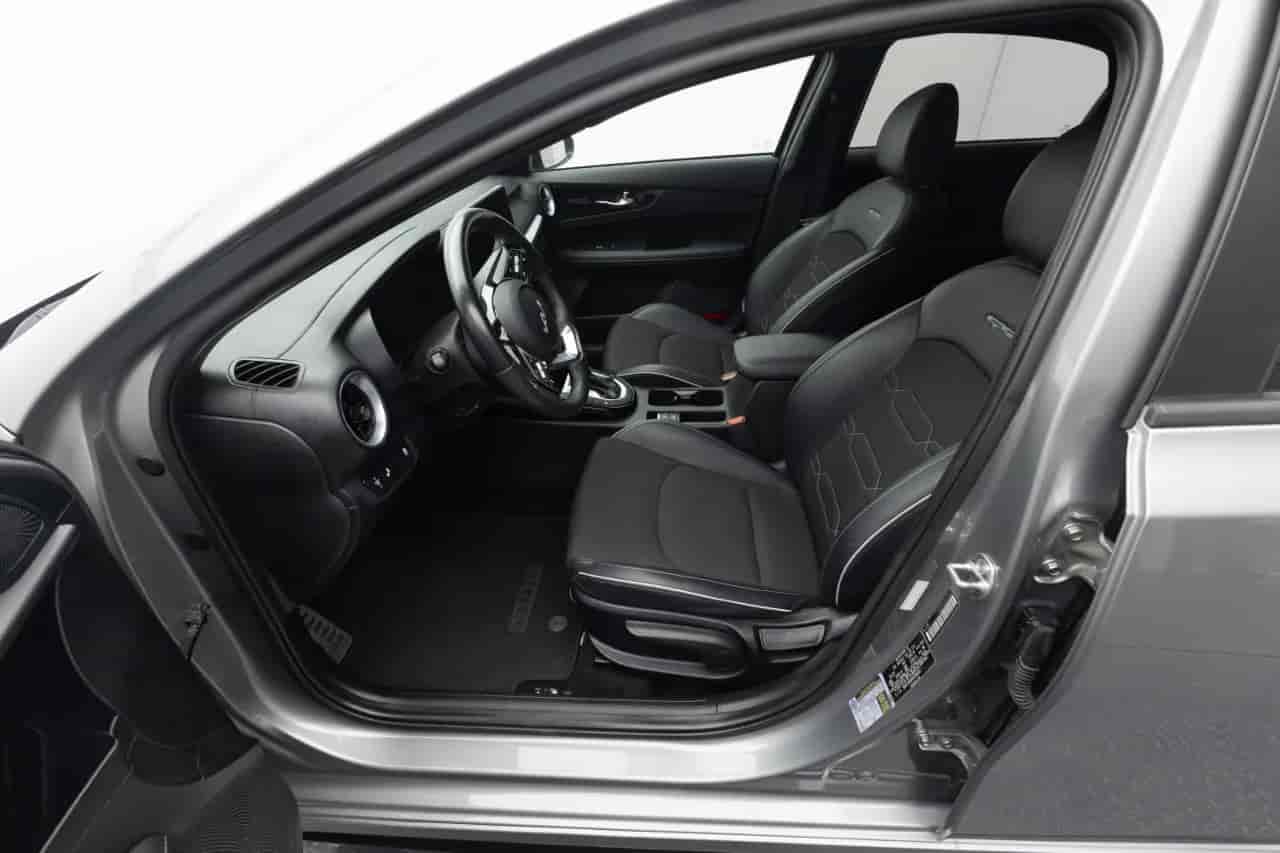 KIA Forte - 10