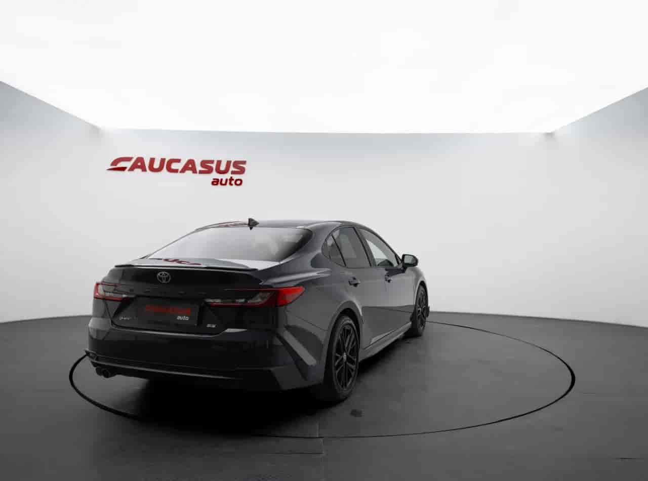 TOYOTA Camry - 4