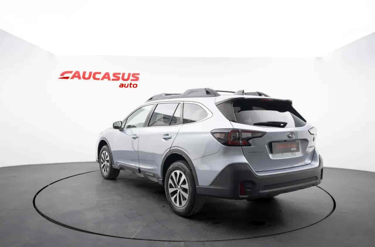 SUBARU Outback - 6
