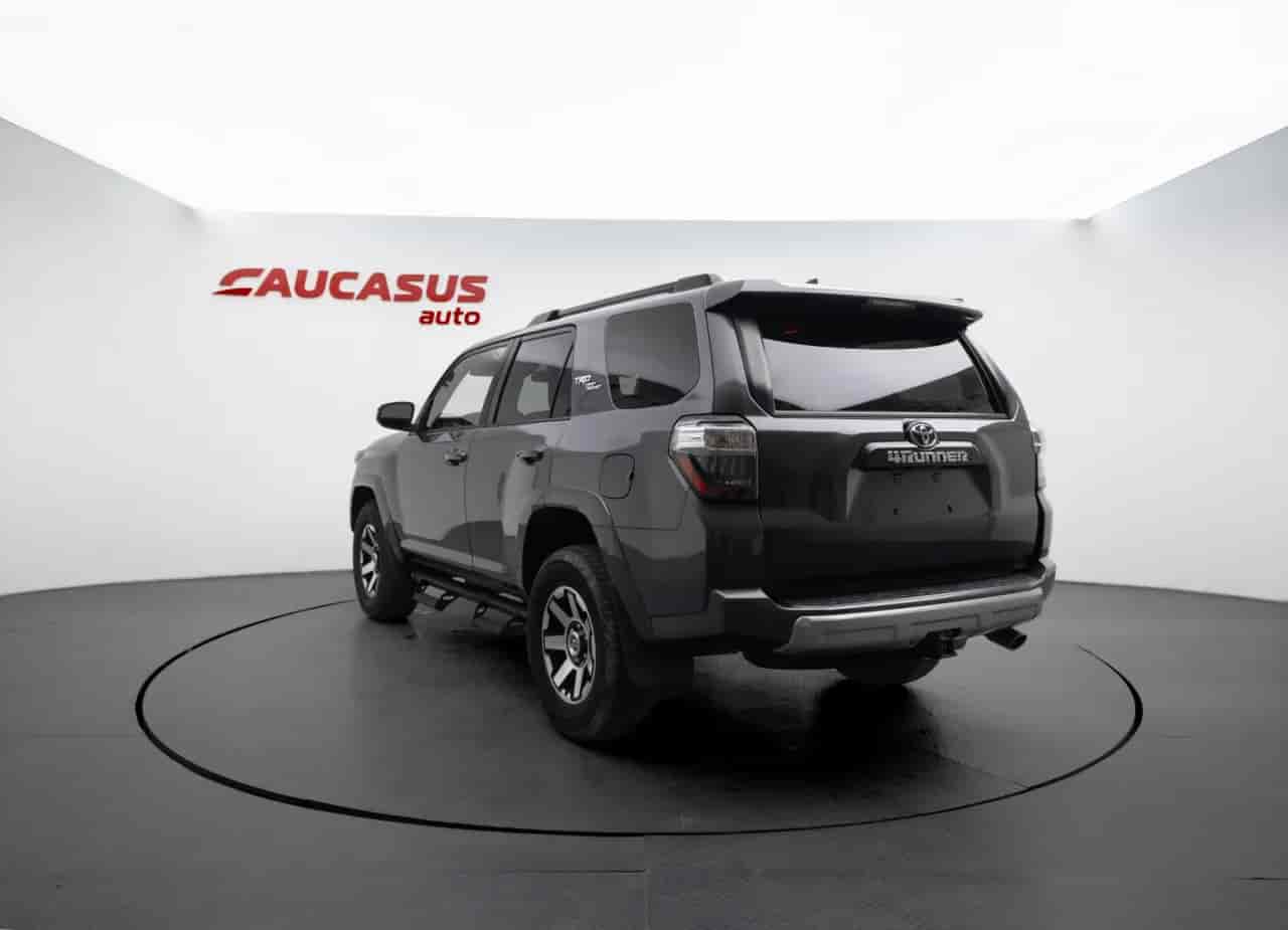 TOYOTA 4-Runner - 6