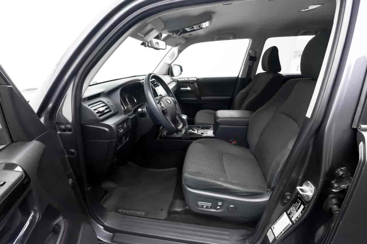 TOYOTA 4-Runner - 10