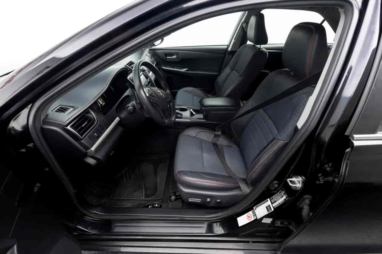 TOYOTA Camry - 9