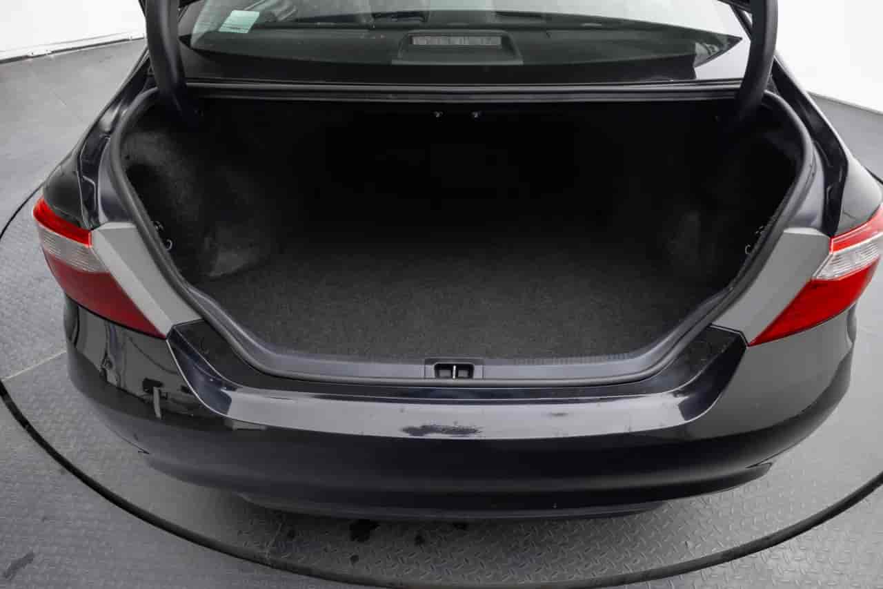 TOYOTA Camry - 10