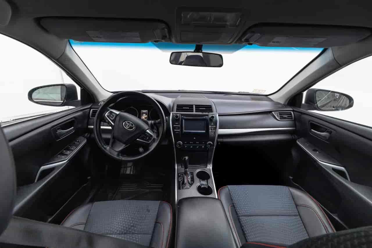 TOYOTA Camry - 8