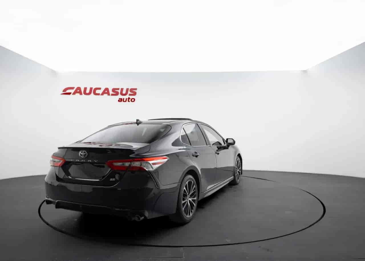 TOYOTA Camry - 4