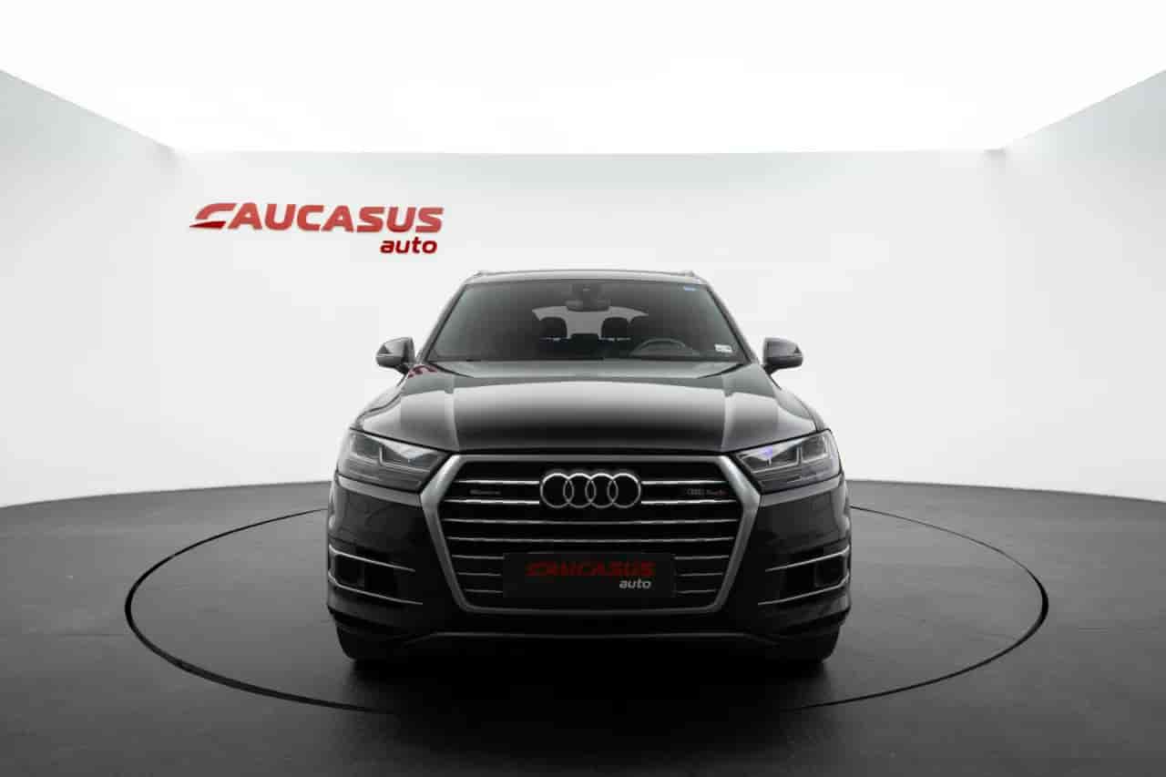 AUDI Q7 - 2
