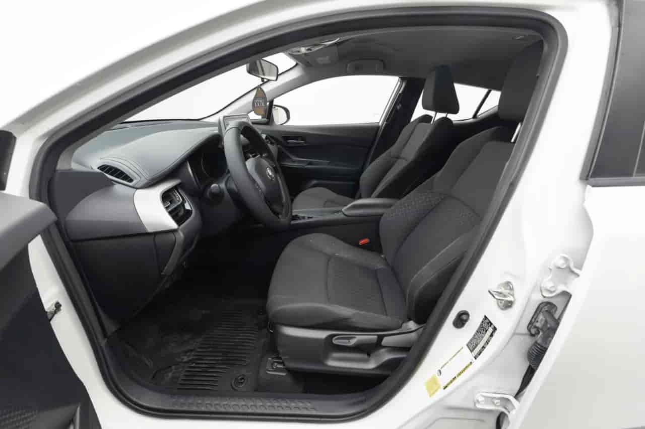 TOYOTA C-HR - 10