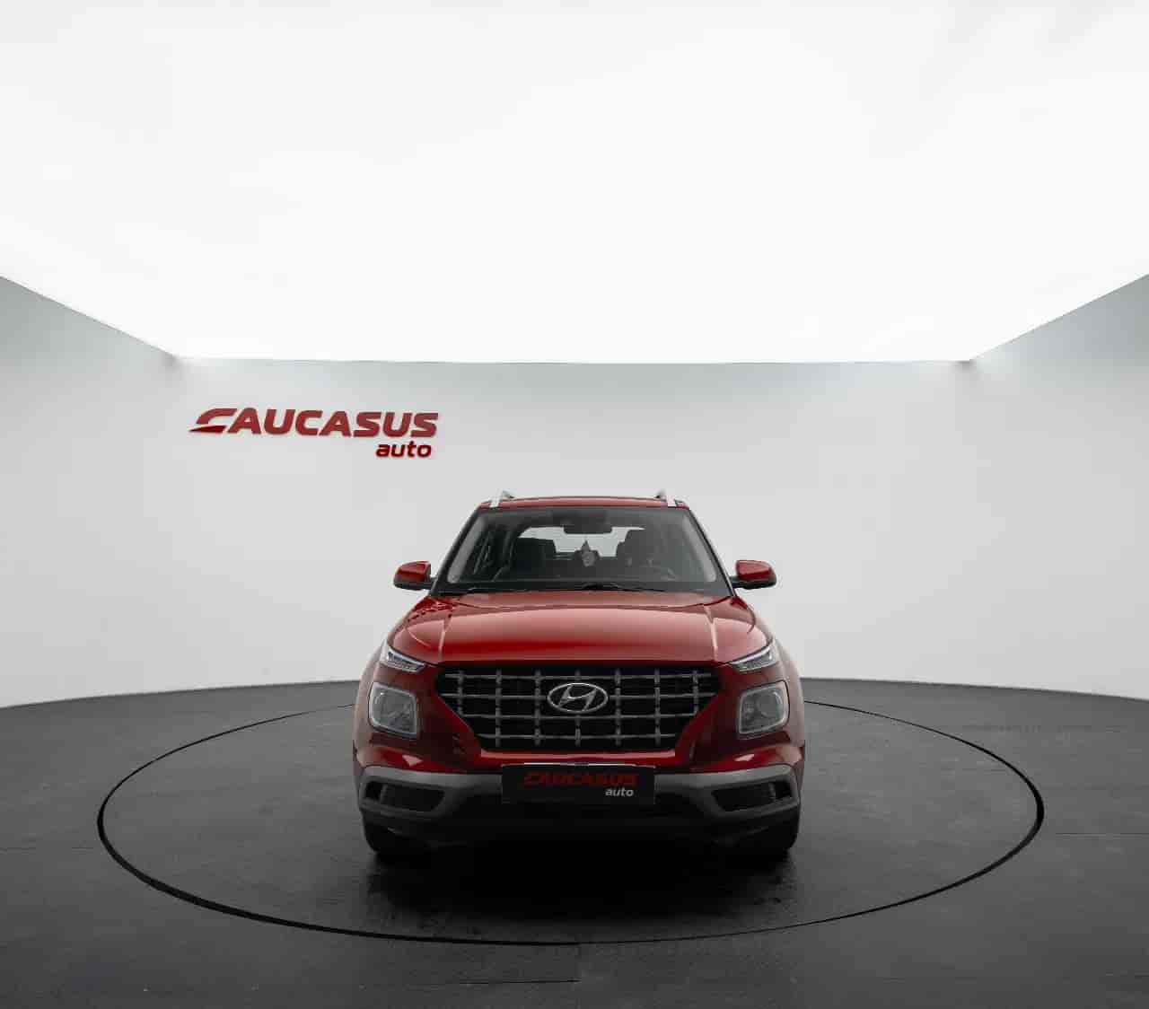 HYUNDAI Venue - 2