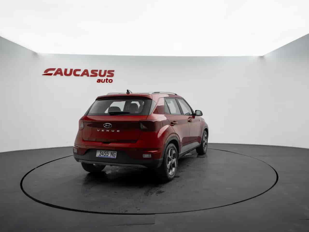 HYUNDAI Venue - 4