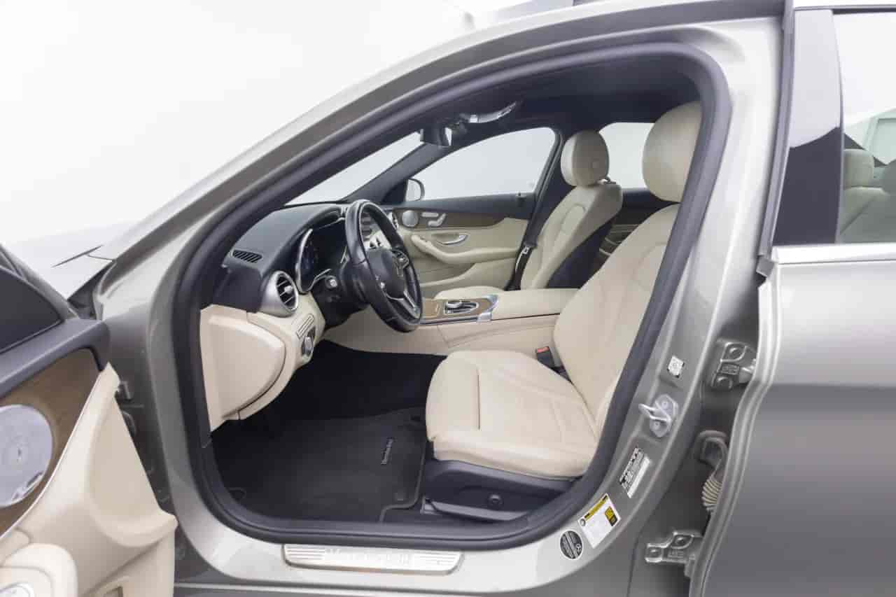 MERCEDES-BENZ C-Class - 10