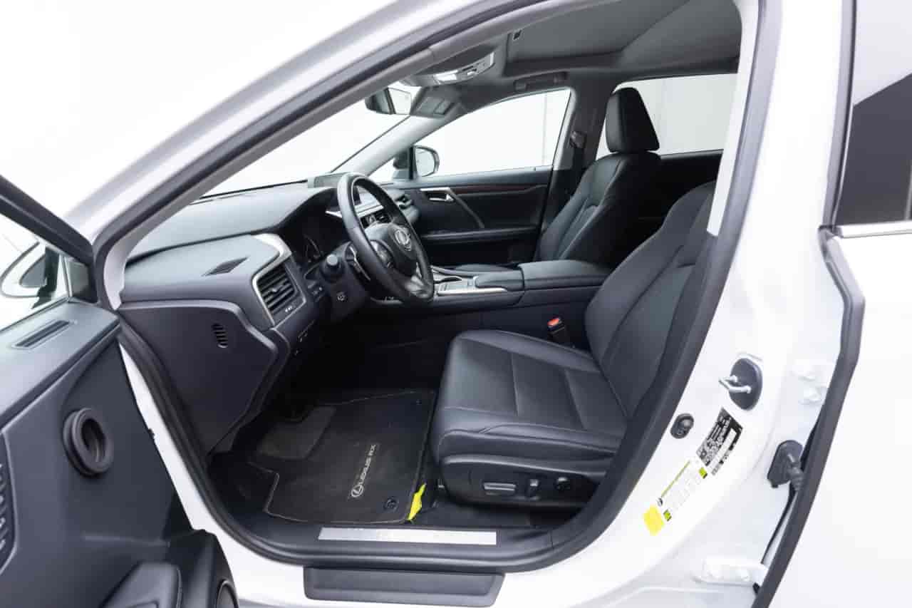 LEXUS RX - 10