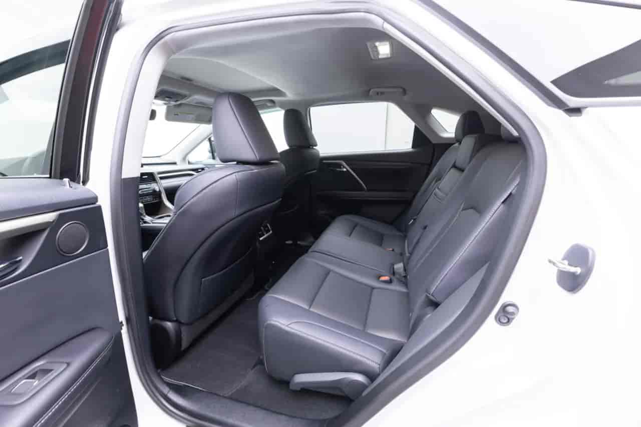 LEXUS RX - 8