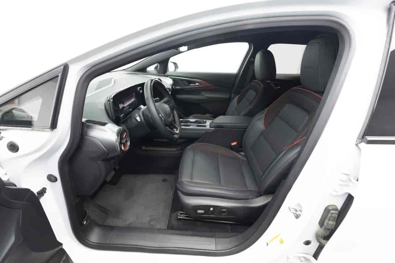 CHEVROLET Equinox - 10