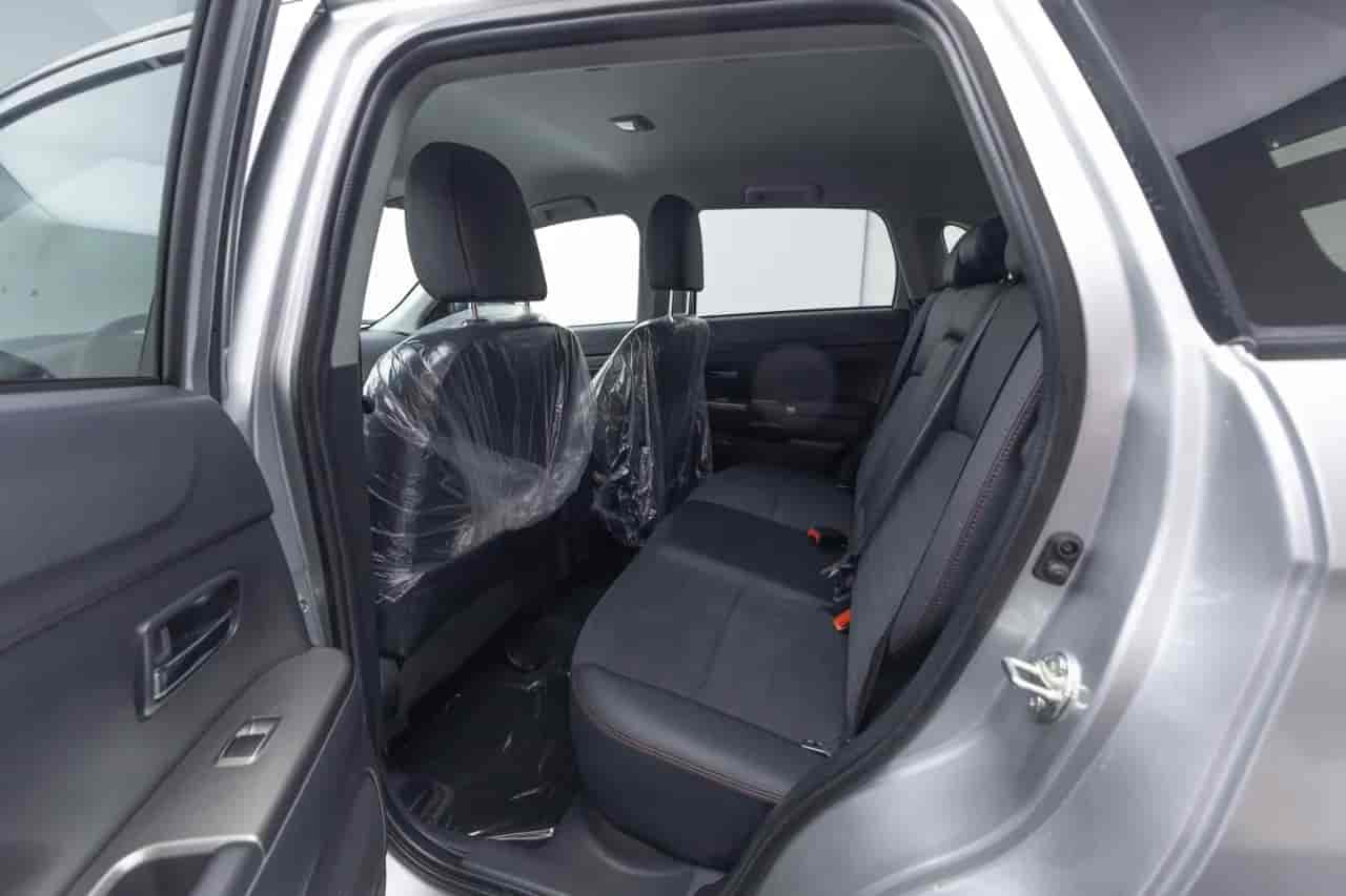 MITSUBISHI Outlander Sport - 8