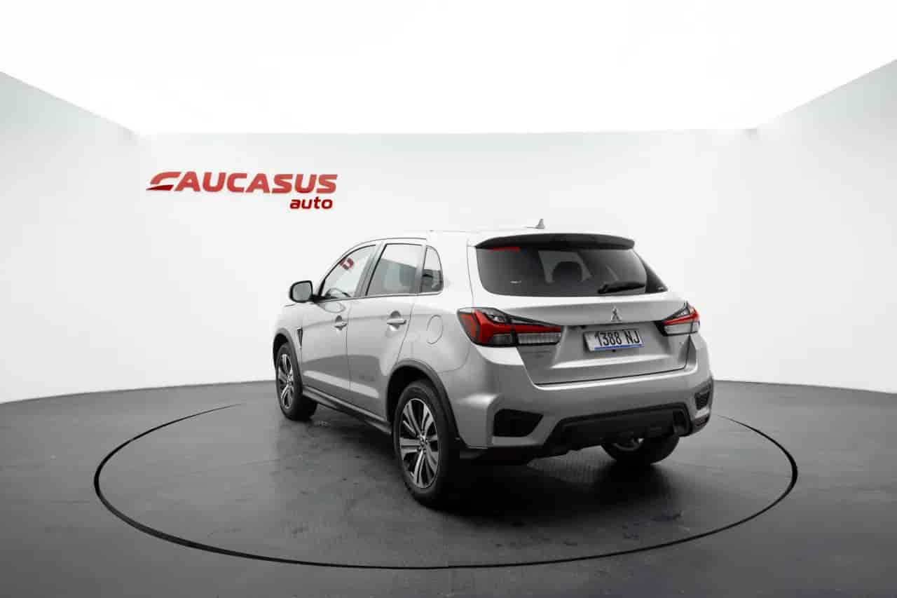 MITSUBISHI Outlander Sport - 6