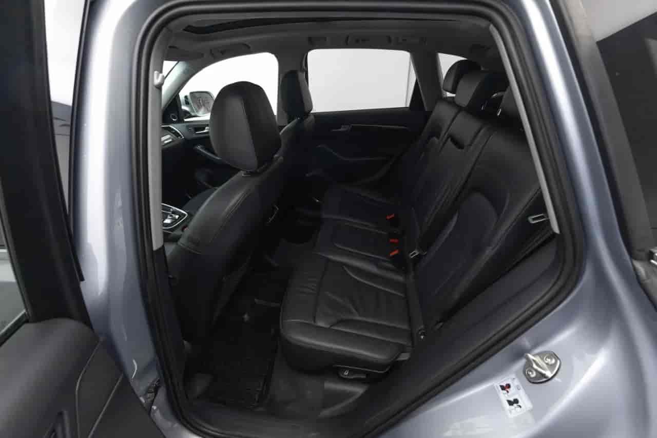 AUDI Q5 - 8