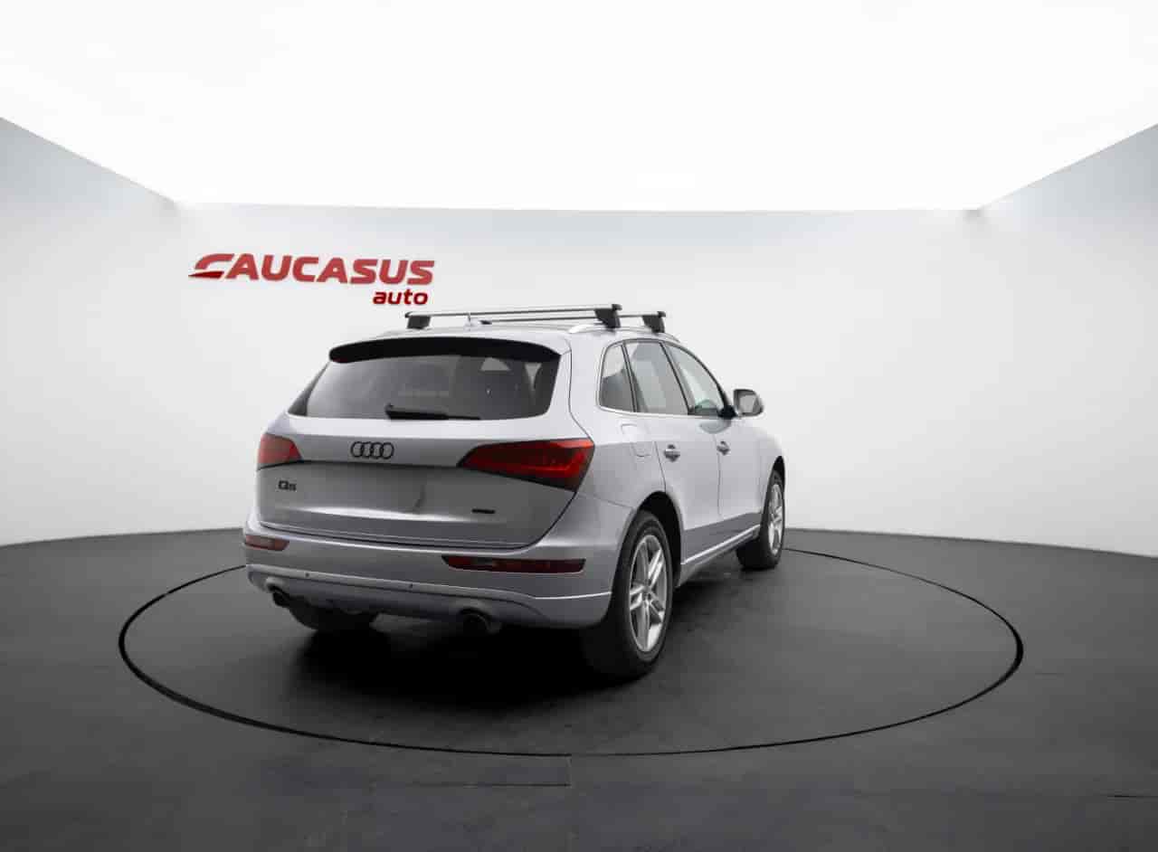 AUDI Q5 - 4