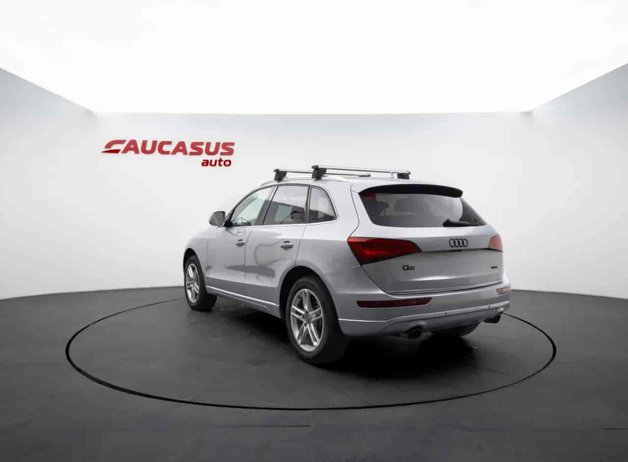 AUDI Q5 - 6